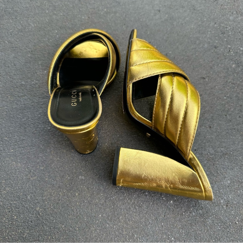Gucci vintage gold metallic Webby mules size 6.5 authentic!! - Picture 6 of 8